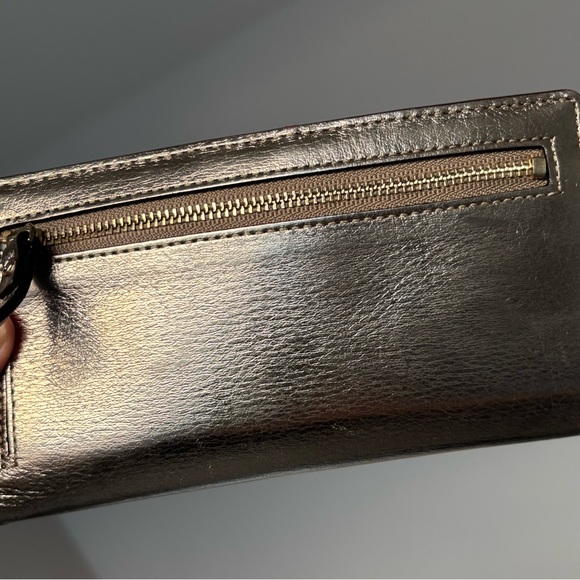 (Like new) Kate Spade Cameron Street Stacy gold/pink snap wallet - Picture 4 of 8